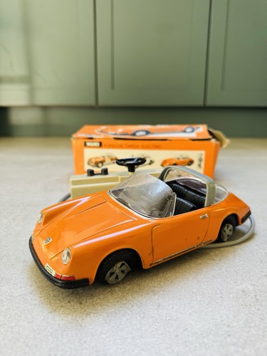 Porsche targa elettrica - targa,